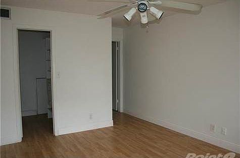 4th image of 9420 S Hollybrook Lake Dr APT 106