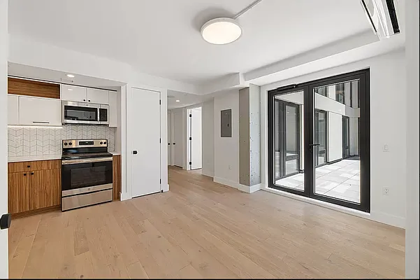 Rented by REAL New York | media 19