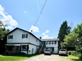 2289 Loop Rd #4, Highlands East, ON K0L 2Y0