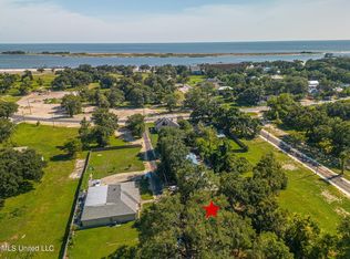171 Ahern Dr, Biloxi, MS 39530