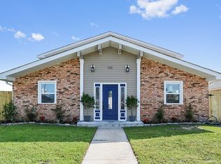 2132 Pirate Dr, Chalmette, LA 70043