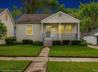 1244 Bentley Dr, Monroe, MI 48162