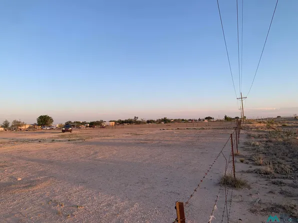 709 N 43rd St, Artesia, NM 88210