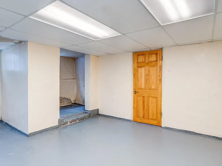 1016 Garnett Pl — Photo 38