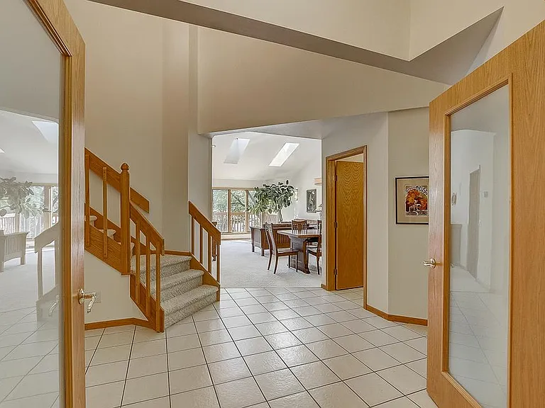 4216 Morris Park Rd — Photo 16
