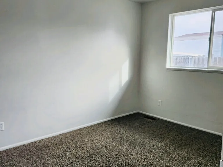302 Pasherma Kay Dr — Photo 3