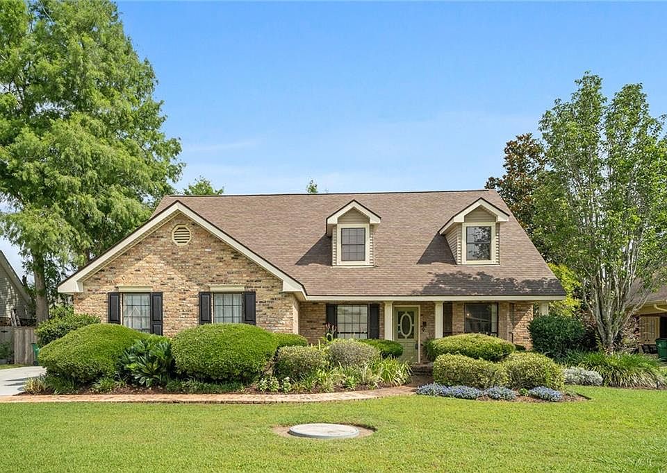1st image of 1713 Lake Salvador Dr