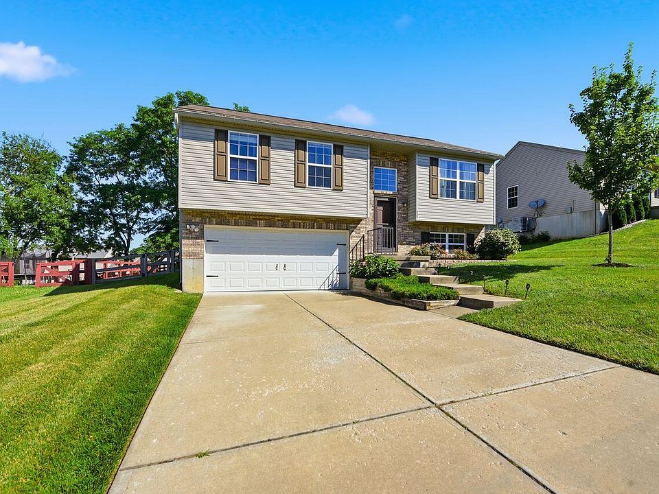 1st image of 6397 Regal Ridge Dr