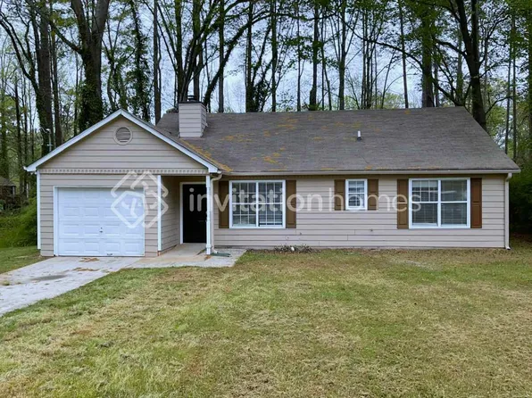 205 Kings Ct, Peachtree City, GA 30269