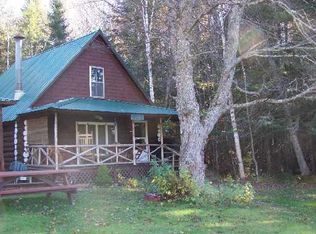 10 Spruce Cir, Rangeley, ME 04970