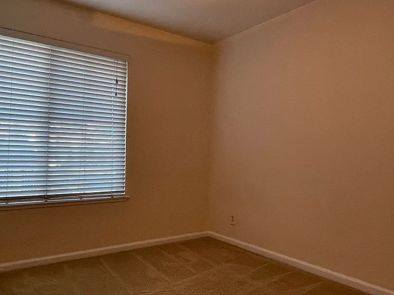960 Branham Ln — Photo 11