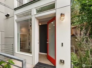1009 Sturgus Ave S, Seattle, WA 98144