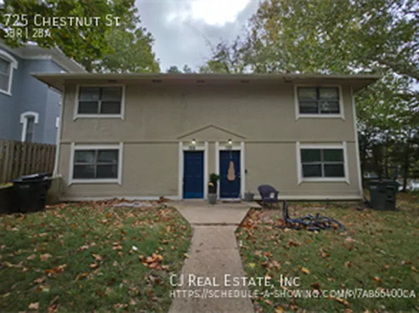 725 Chestnut St, Leavenworth, KS 66048