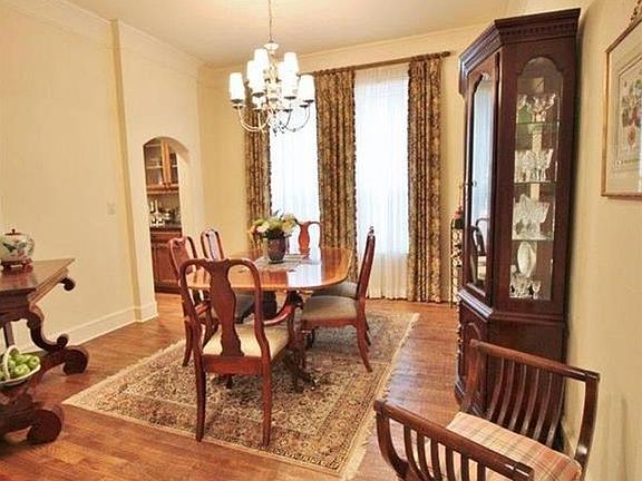 4th image of 1820 Hackett Creek Dr