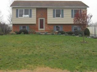 14 Creekstone Dr, Mont Alto, PA