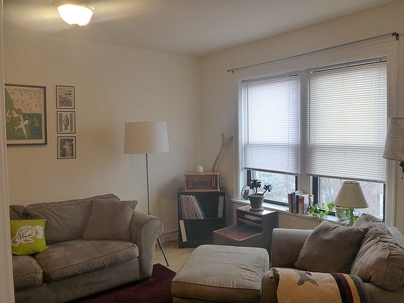 3rd image of 5218 N Damen Ave APT 2