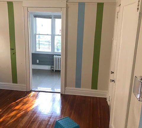 5th image of 1047 Underhill Ave #2A