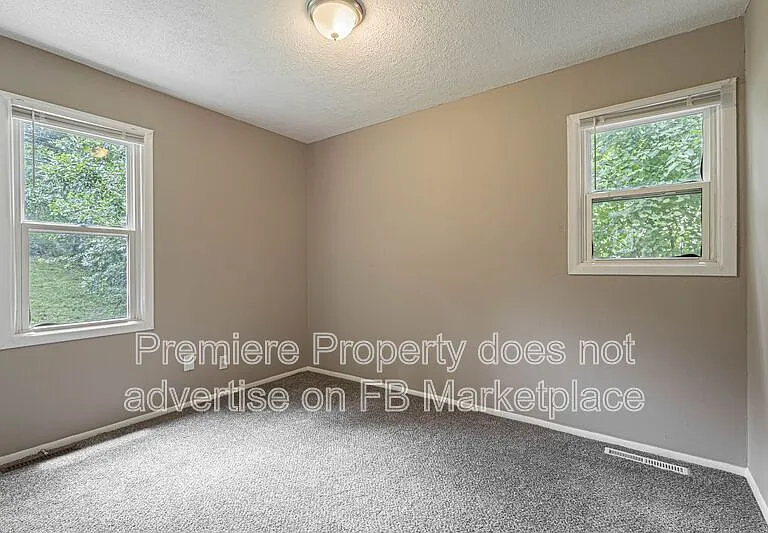 7815 E 51st St — Photo 10