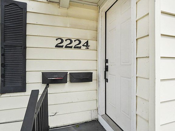 4th image of 2224 Denmark St