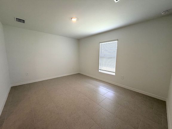 5th image of 17216 Cantu Ct