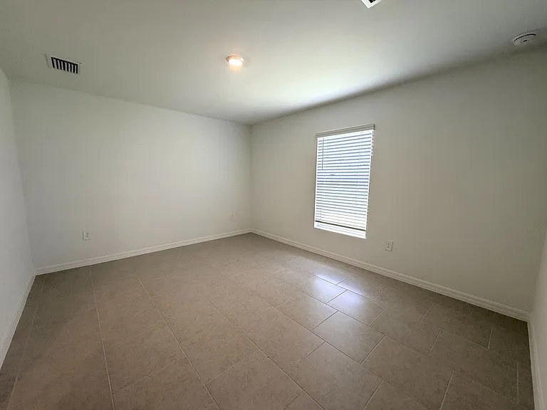 17265 Cantu Ct — Photo 20