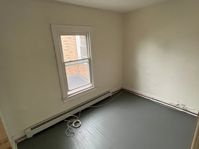 727 5th Ave #2 — Photo 7