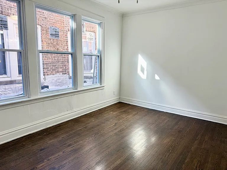 2602 W 47th St #2R — Photo 8