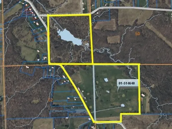 3262 Schotten Rd, Hubbard, OH 44425