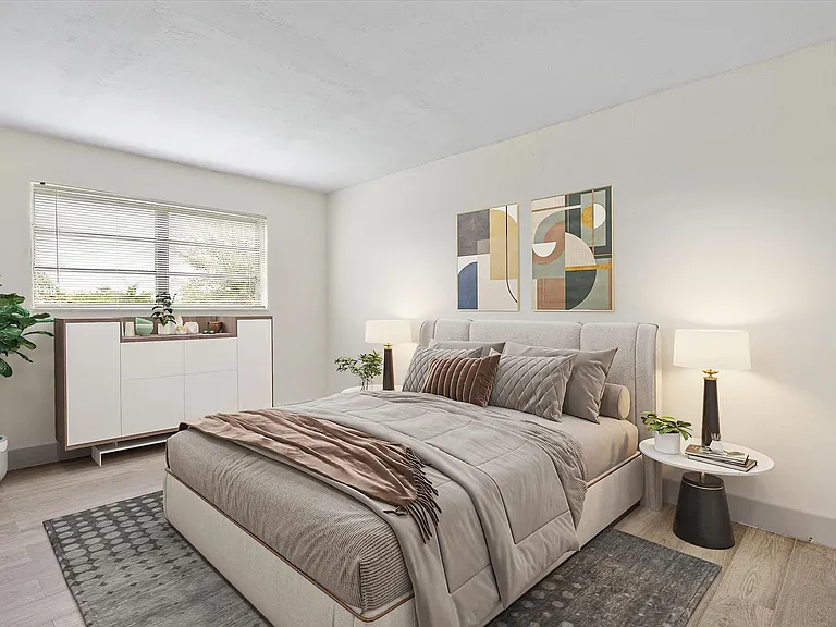 1715 N 16th Ave #111 — Photo 32