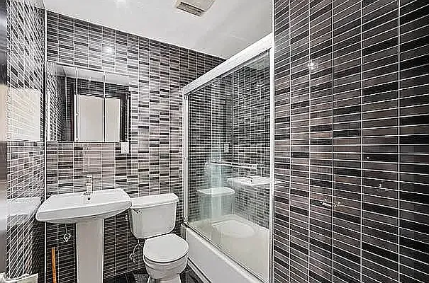 Rented by Blip LLC | media 9