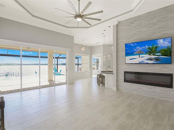 4th image of 8826 Spinner Cove Ln