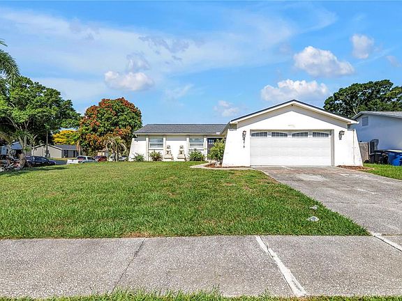 2nd image of 3216 Pine Haven Dr