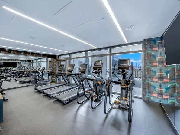 123 Washington Street image 8 of 13