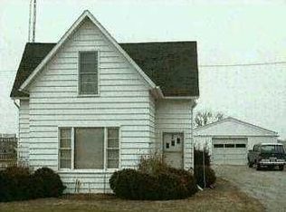 804 N Stadium Rd, Oregon, OH 43616