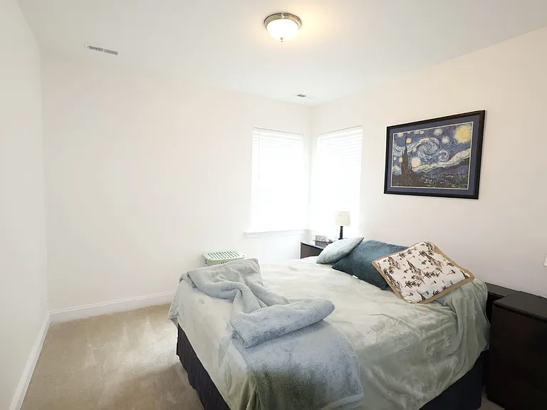 15507 Morocco Ln — Photo 22