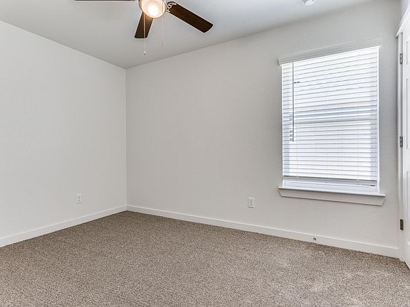 5th image of 1614 Sideoats Ln