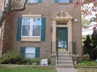 110 Smoothleaf Ln, Gaithersburg, MD 20878