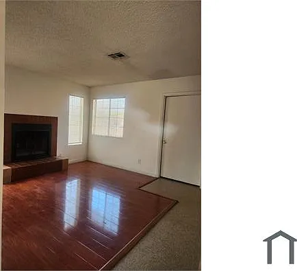 2 bed, 800 sqft, $1,500 — Photo 3