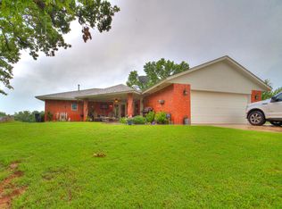 11124 S Peebly Rd, Newalla, OK 74857