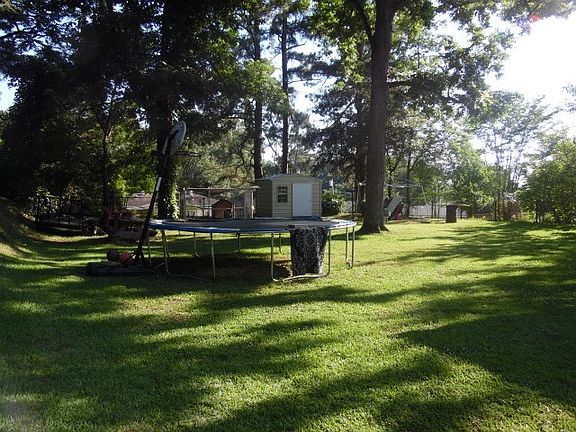 4th image of 118 Katherine Dr