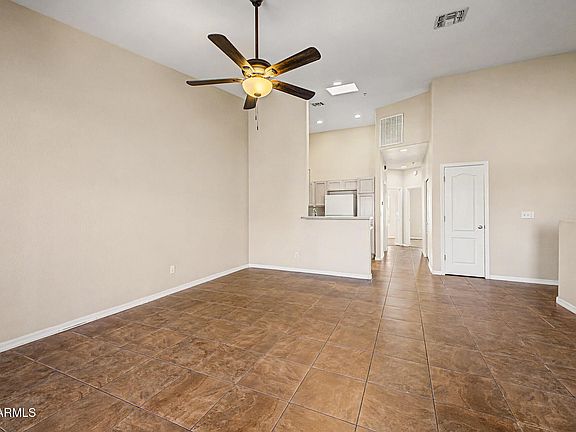 5th image of 1406 W EMERALD Avenue #121