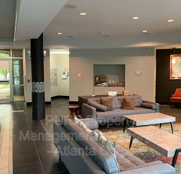 89 Mangum St SW #102 — Photo 22