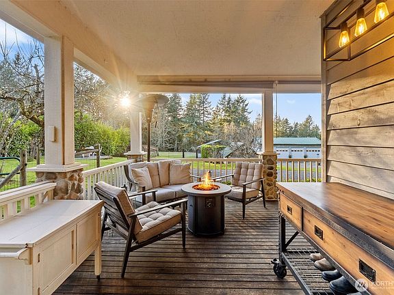 2nd image of 8733 Johnson Point Road NE