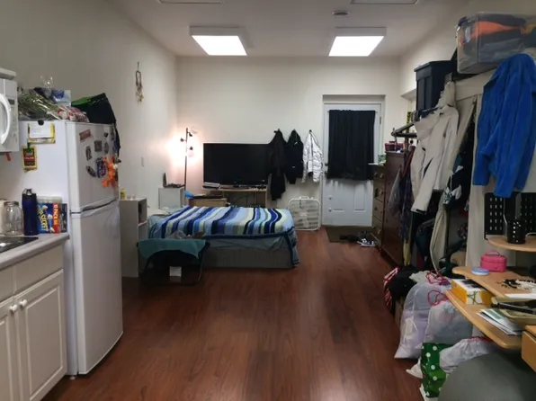 (undisclosed Address), Fairbanks, AK 99712
