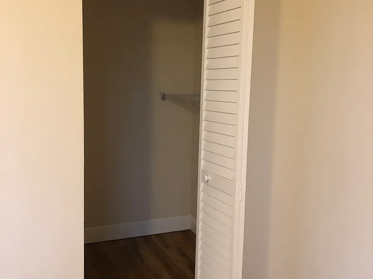 10111 W Sunrise Blvd #303 — Photo 20