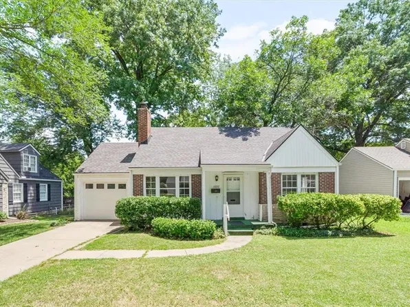 5337 Ash St, Roeland Park, KS 66205