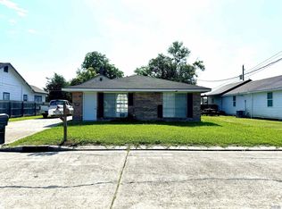 902A/B & 902-1/2 Suthon Ave #3, Houma, LA 70364