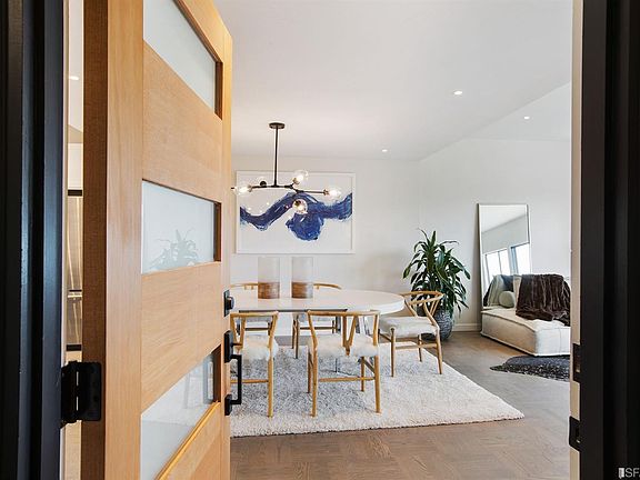 3rd image of 525 Ortega St