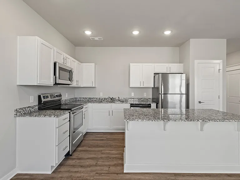 Hillcrest Village — Photo 16