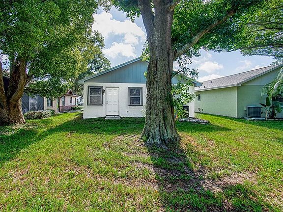 4th image of 6090 Sandpipers Dr